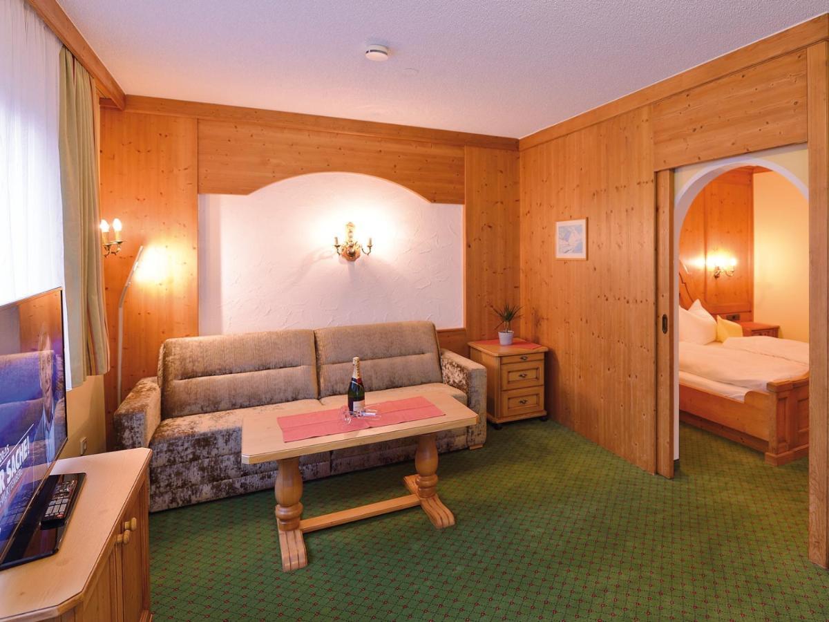Pension Cafe Fritz Lech am Arlberg Bagian luar foto