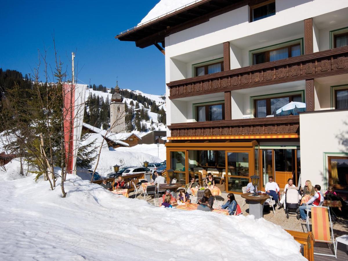 Pension Cafe Fritz Lech am Arlberg Bagian luar foto