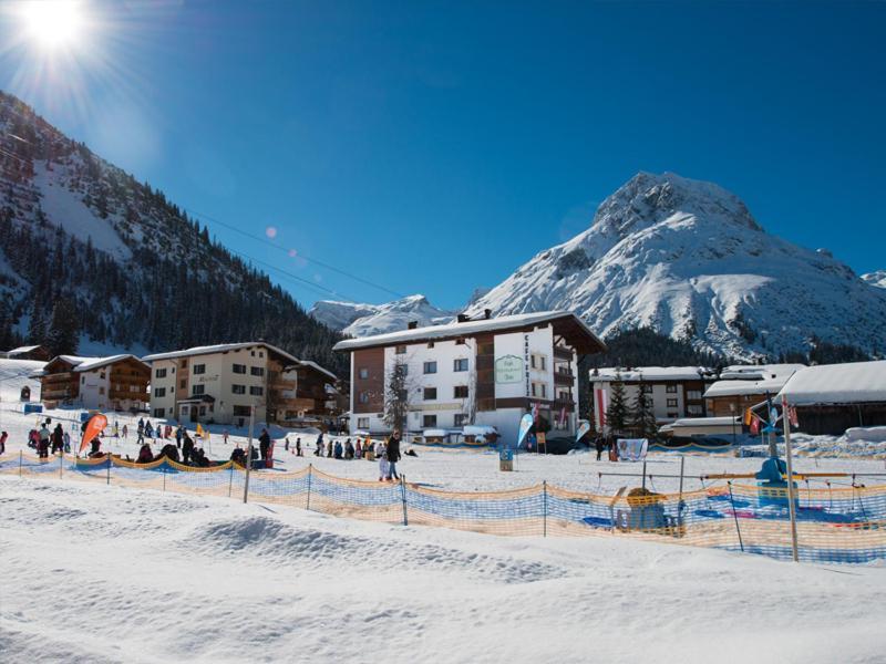 Pension Cafe Fritz Lech am Arlberg Bagian luar foto
